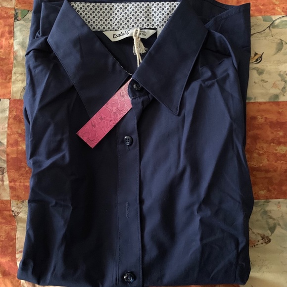 3 button up dress shirts - Picture 5 of 5